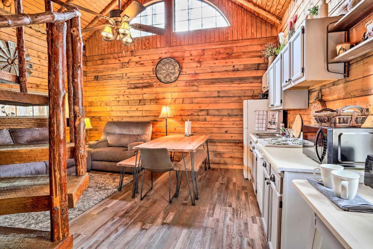 Broken Bow Log Cabin With Fire Pit, Pond, And Deck! Bagian luar foto