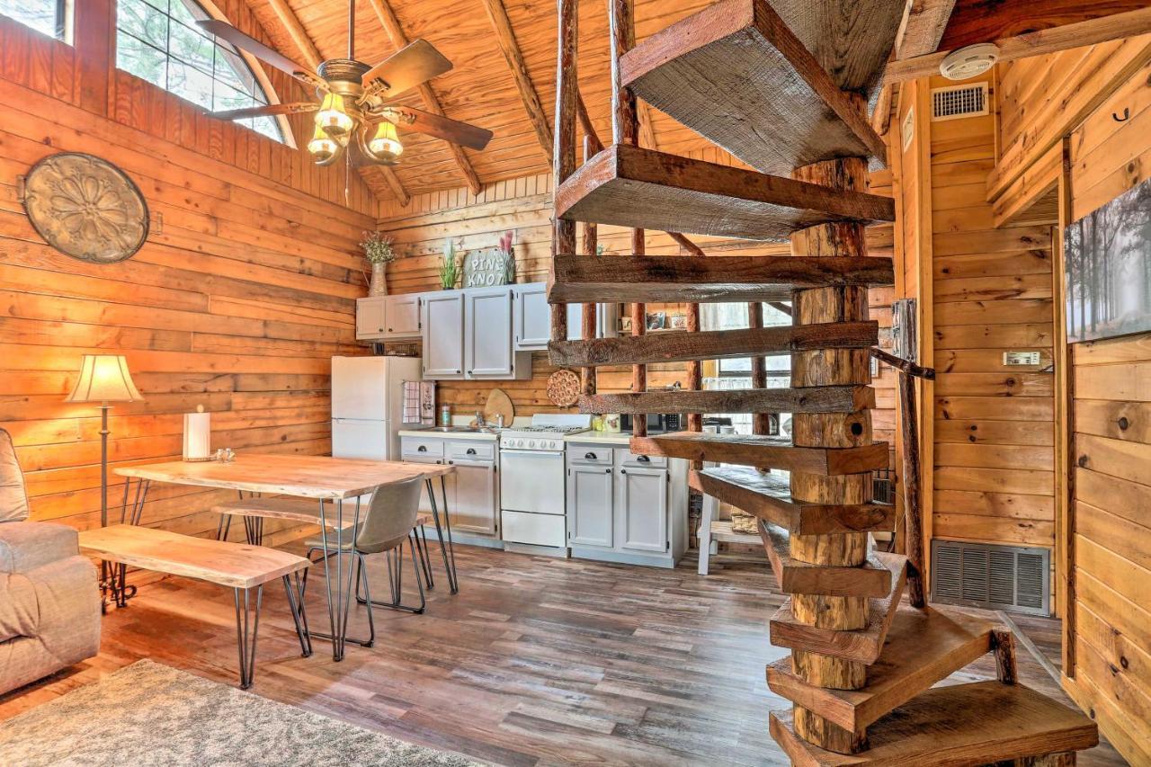 Broken Bow Log Cabin With Fire Pit, Pond, And Deck! Bagian luar foto