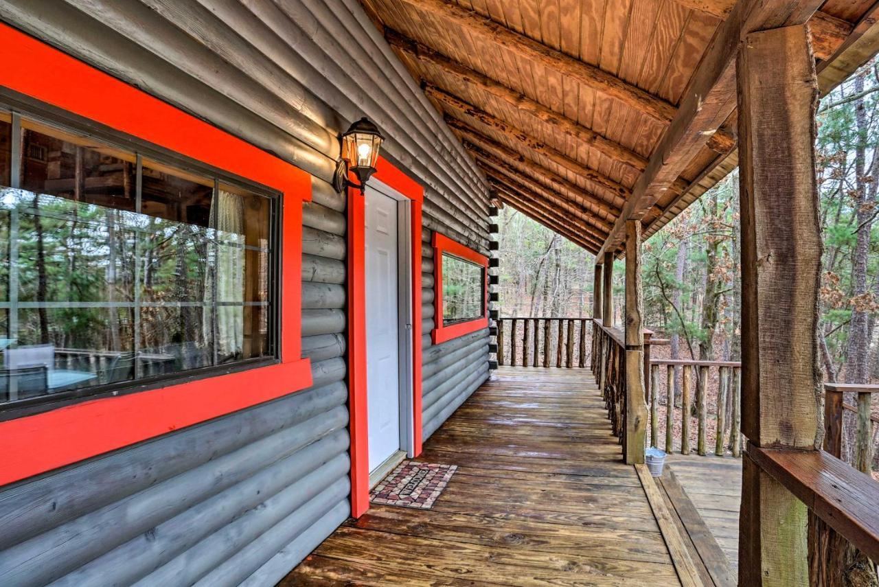 Broken Bow Log Cabin With Fire Pit, Pond, And Deck! Bagian luar foto